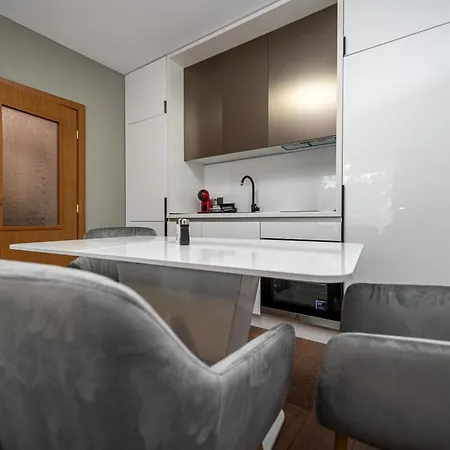 D9 Yassen Hv Διαμέρισμα *